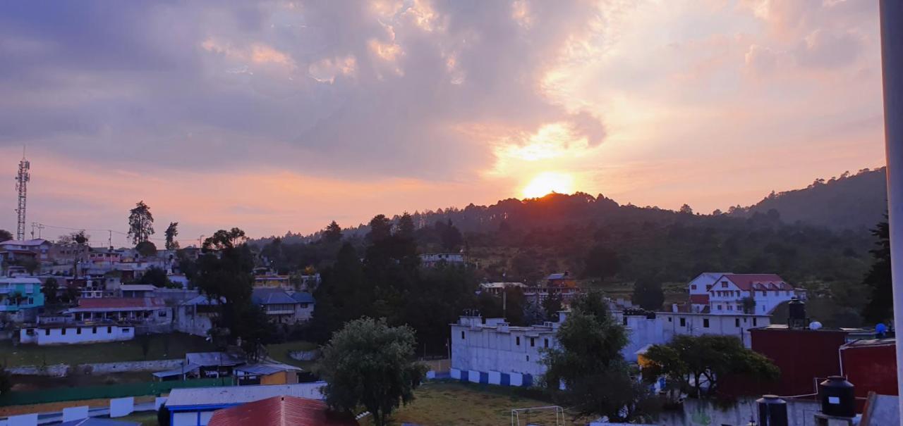 Hospedaje Rayo De Sol Y Luna ミネラル・デル・モンテ エクステリア 写真